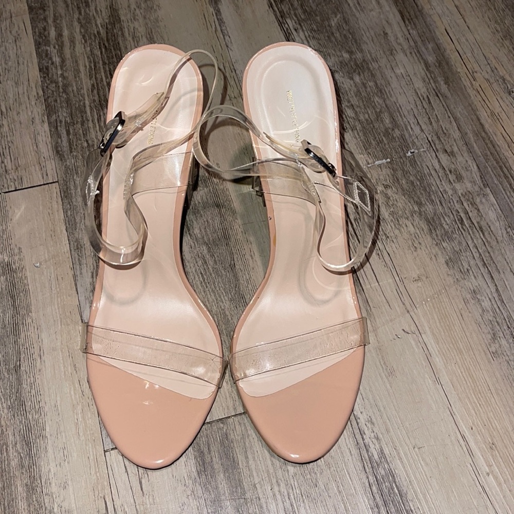 Sale! 🔥🔥🔥 Pretty Little Thing Clear Heeled Sandals with Ankle Strap Sz 8